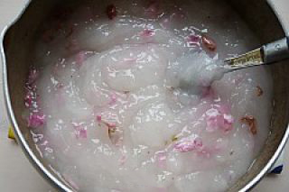 凉拌玫瑰绿豆粉的做法步骤：5